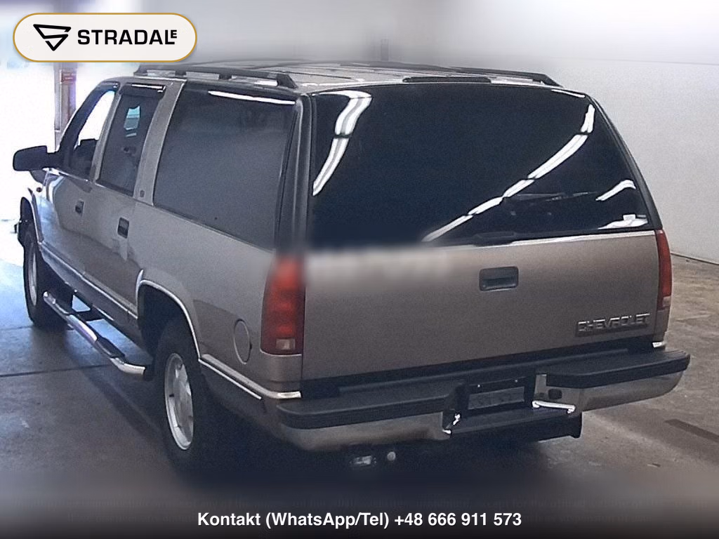CHEVROLET SUBURBAN 4WD LT, miniaturka 3