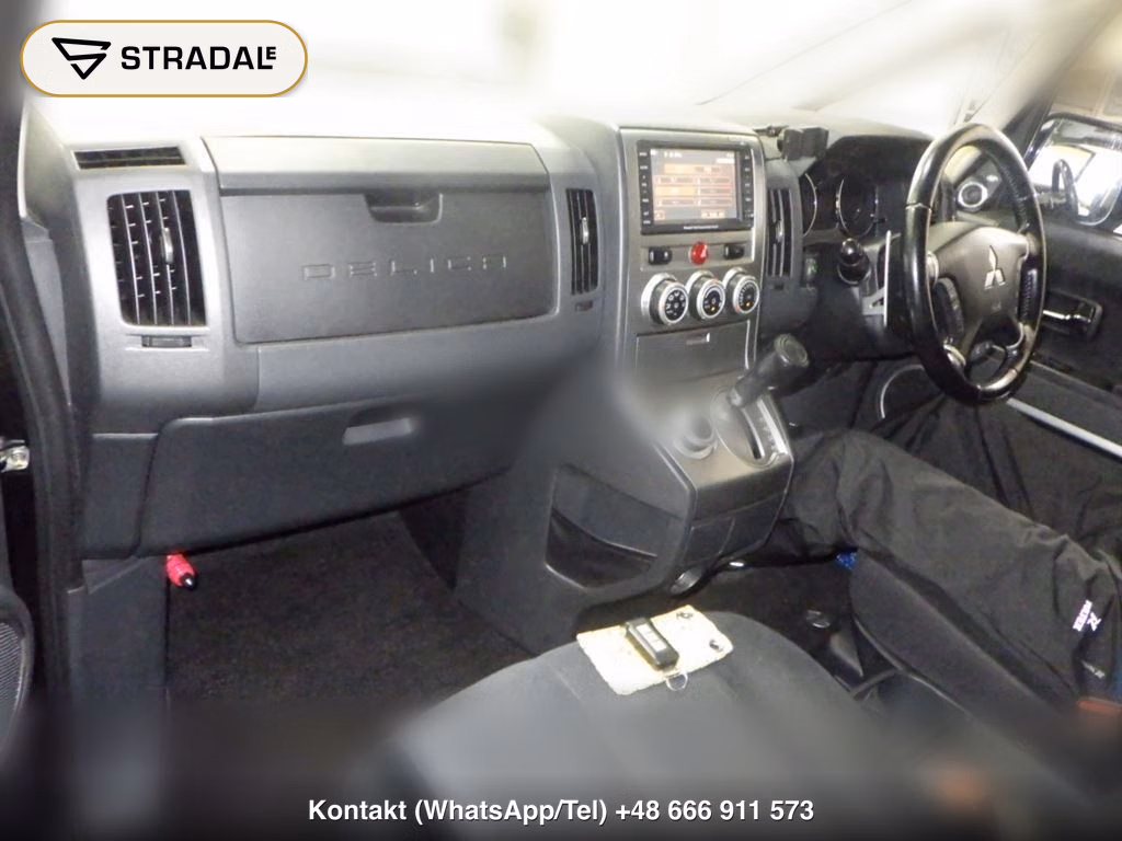 MITSUBISHI DELICA D:5 4WD, miniaturka 4