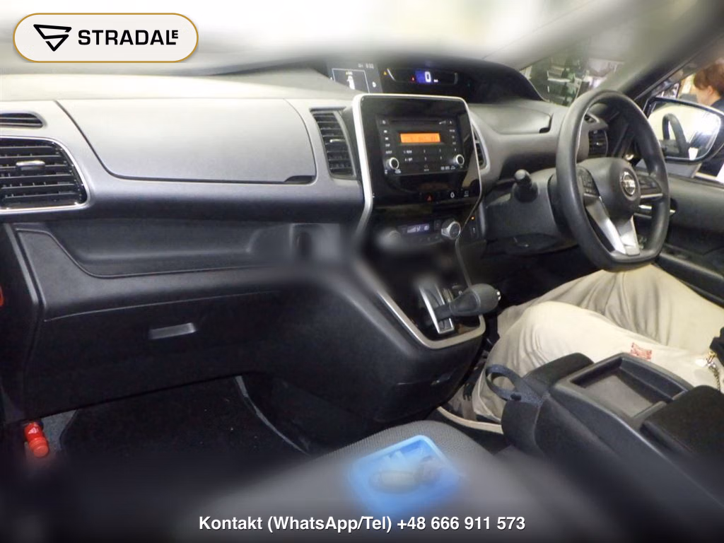NISSAN SERENA 5D 4WD X, miniaturka 4