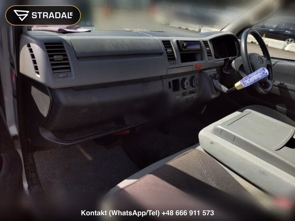 TOYOTA HIACE VAN 4D 4WD DX, miniaturka 4