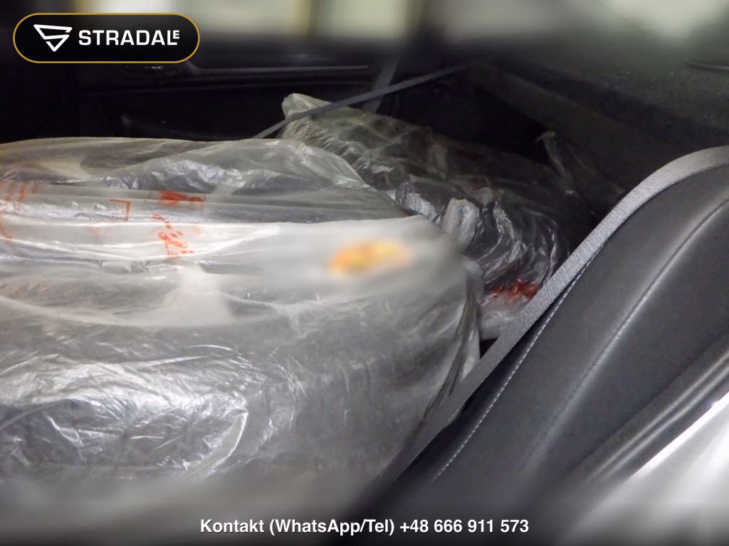 SUBARU LEGACY B4 4D 4WD LIMITED, miniaturka 7
