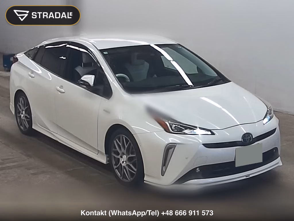 TOYOTA PRIUS 5D A TOURING SELECTION 2019, aukcja z Japonii, zdjęcie 1