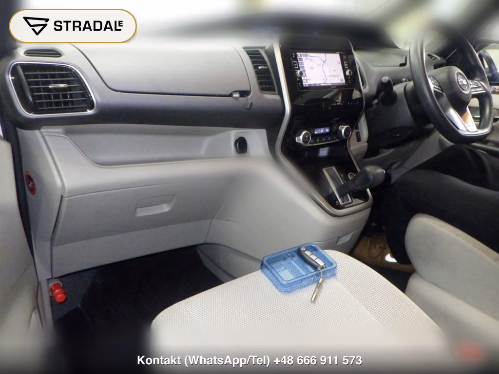 NISSAN SERENA 5D X V SELECTION, miniaturka 4