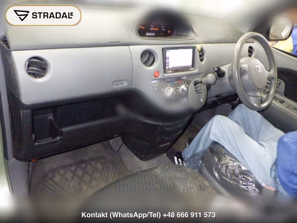 TOYOTA SIENTA X LIMITED, miniaturka 4