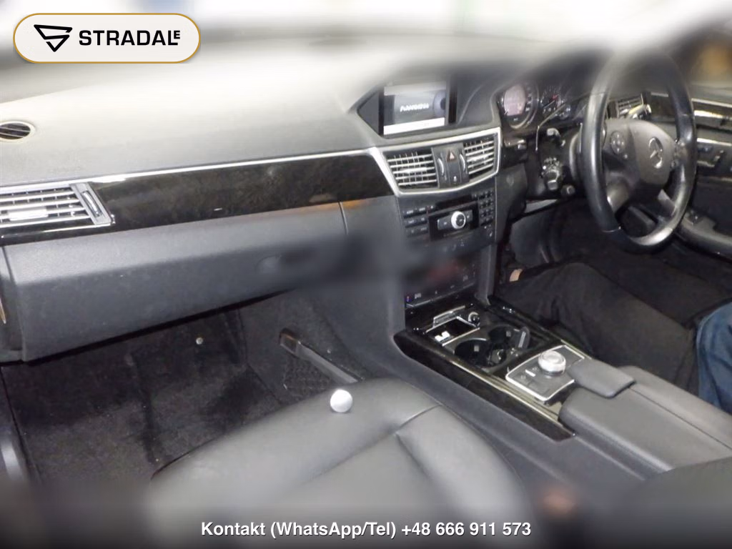 MERCEDES BENZ E-CLASS 4D E350 AVANTGARDE, miniaturka 4