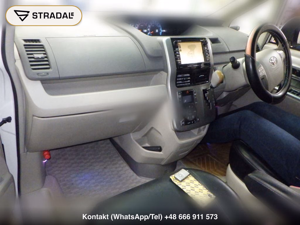 TOYOTA NOAH 4WD G, miniaturka 4