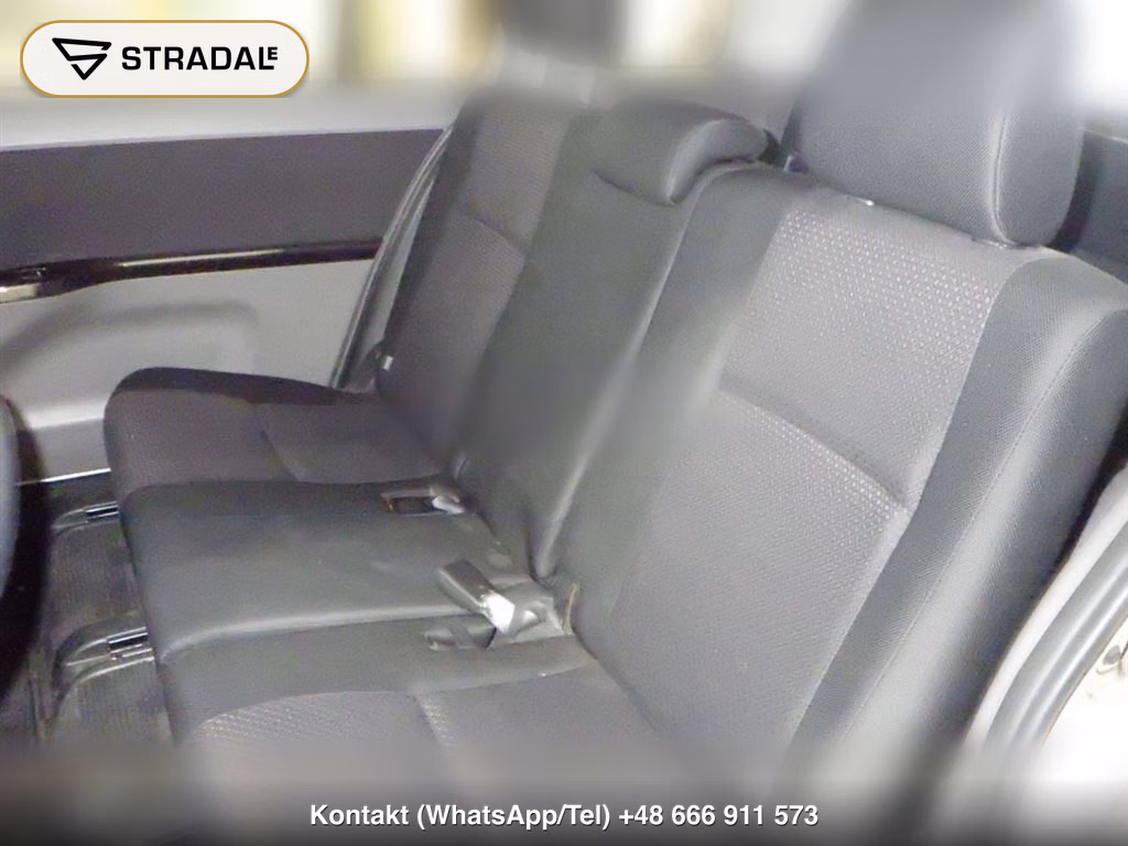 TOYOTA ISIS PLATANA, miniaturka 7