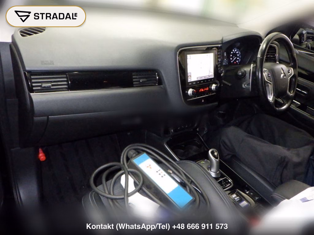 MITSUBISHI OUTLANDER PHEV 4WD G PLUS PACKAGE, miniaturka 4