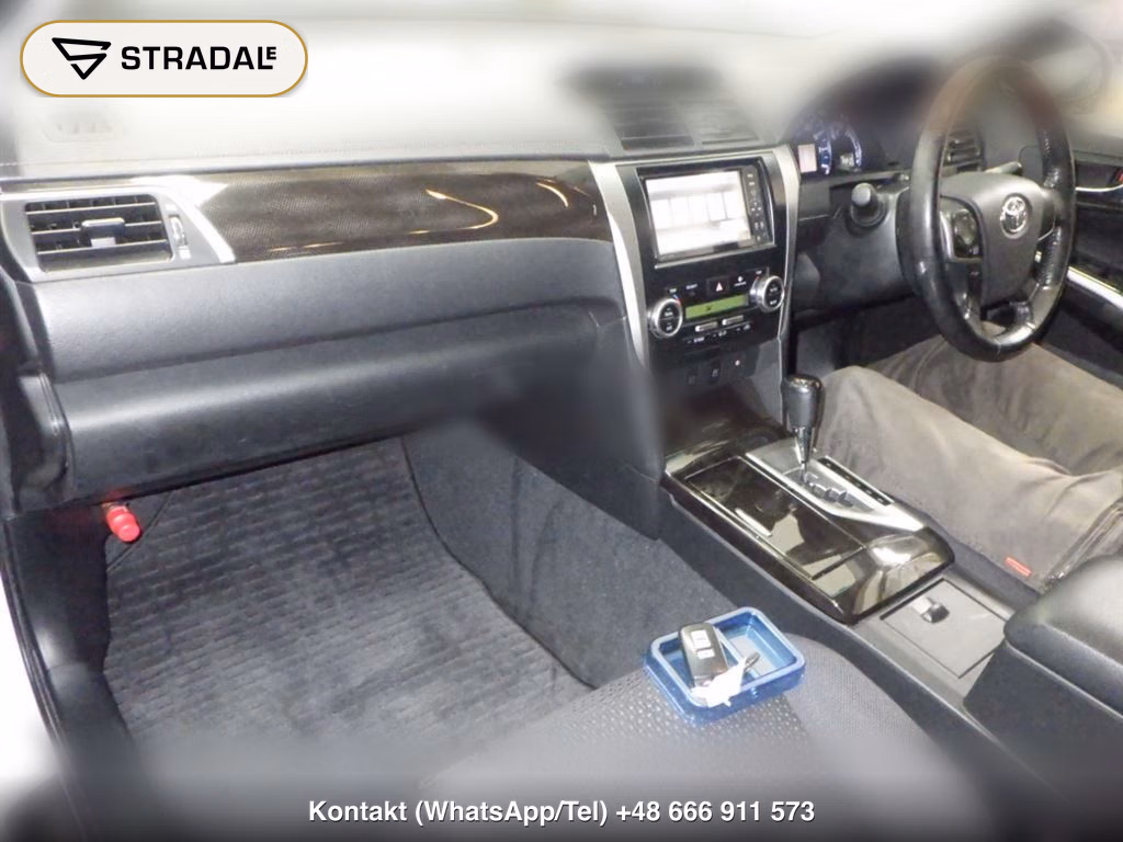 TOYOTA CAMRY 4D HYBRID, miniaturka 4