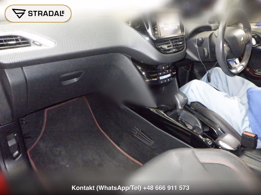 PEUGEOT 2008 GT LINE, miniaturka 4