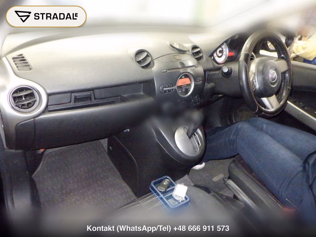 MAZDA DEMIO 5D 15C, miniaturka 4