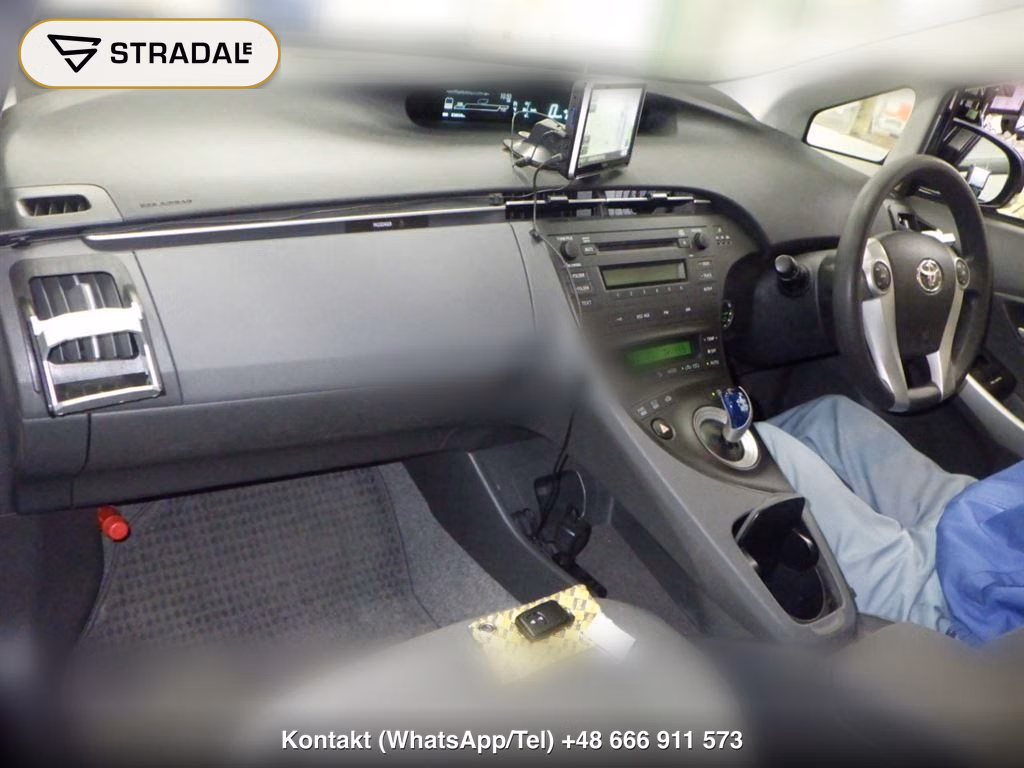 TOYOTA PRIUS 5D S, miniaturka 4