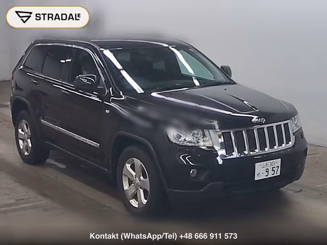 CHRYSLER JEEP JEEP GRAND CHEROKEE 4WD LAREDO 2013, samochód z aukcji Japonii
