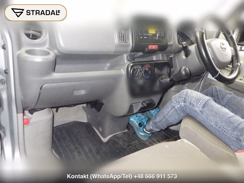 NISSAN NV100CLIPPER VAN 4WD GX, miniaturka 4