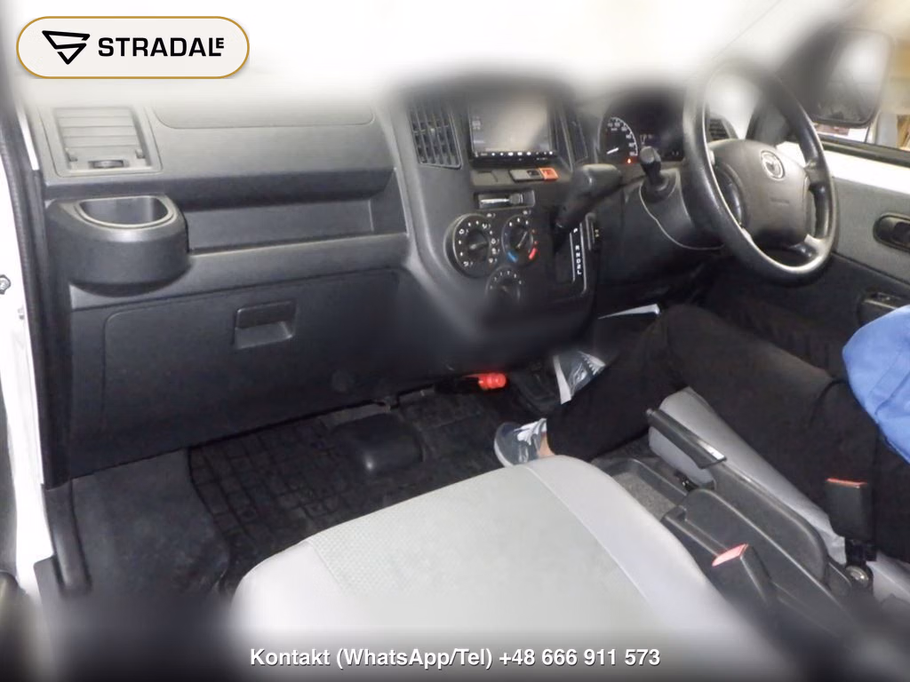 MAZDA BONGO TRUCK 4WD DX, miniaturka 4