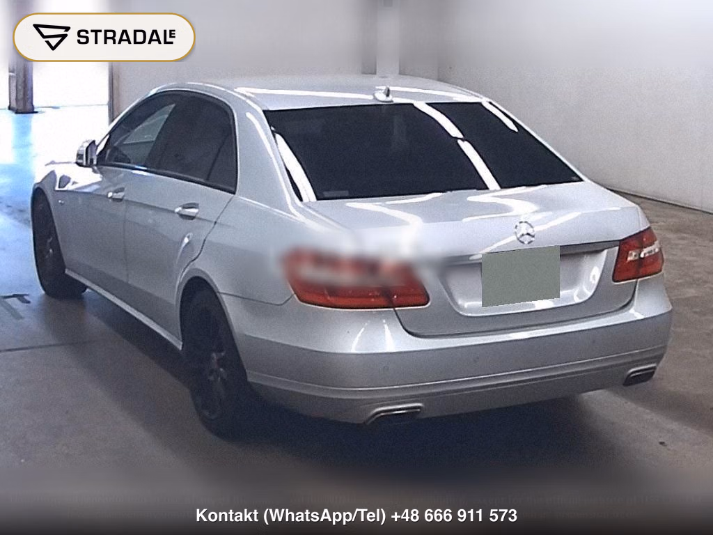 MERCEDES BENZ E-CLASS 4D E250 BLUEEFFICIENCY, miniaturka 3