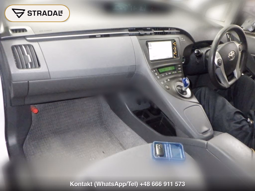 TOYOTA PRIUS 5D L, miniaturka 4