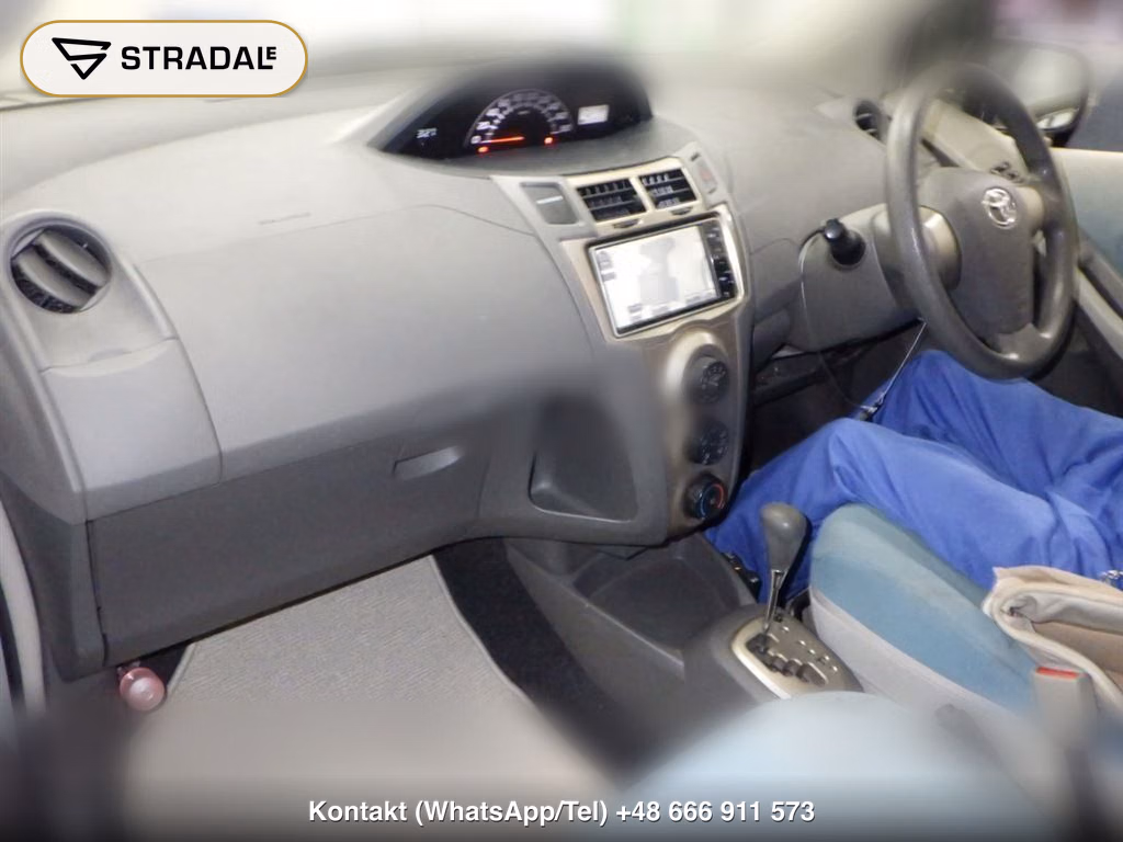 TOYOTA VITZ 5D F CHAMBRE A PARIS COLLECTION, miniaturka 4