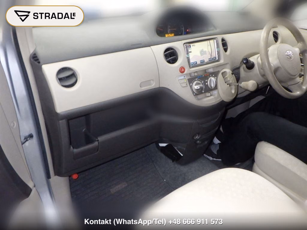 TOYOTA SIENTA X, miniaturka 4