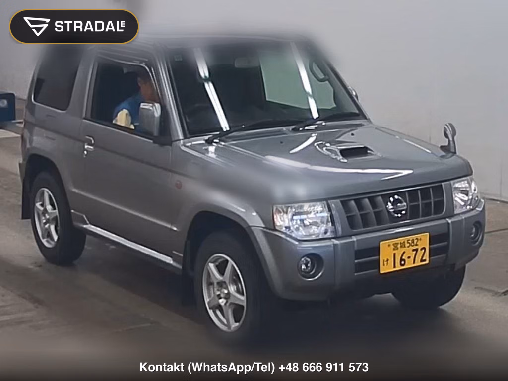NISSAN KIX 3D 4WD RX 2011, aukcja z Japonii, zdjęcie 1