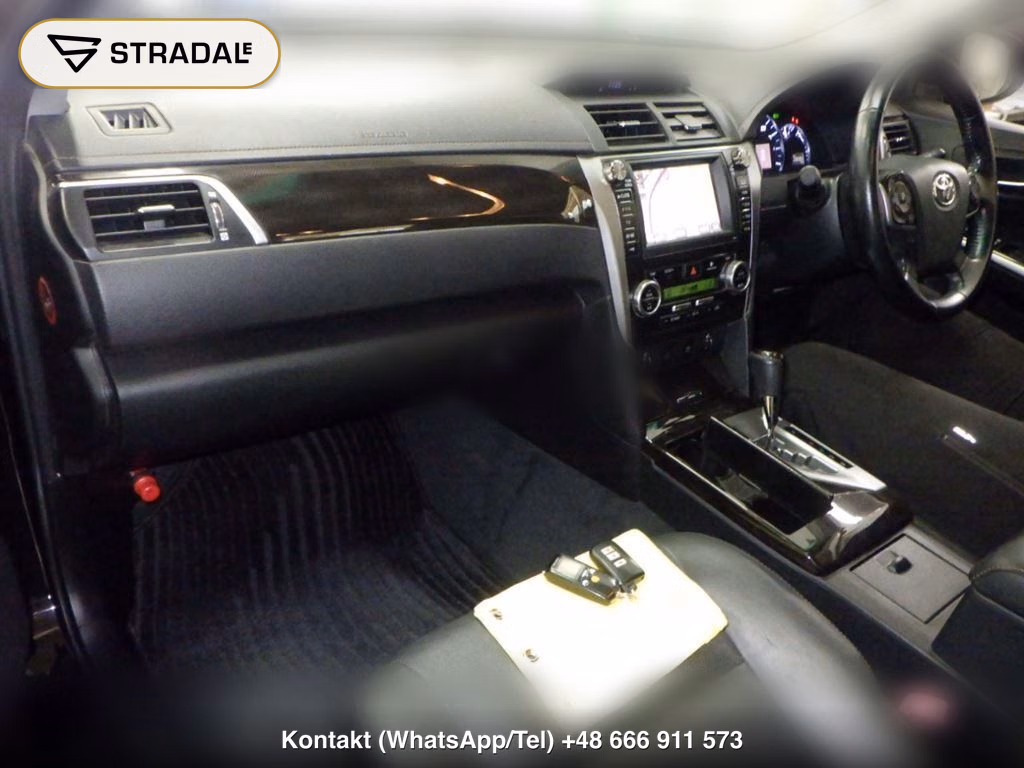TOYOTA CAMRY 4D HYBRID LEATHER PACKAGE, miniaturka 4