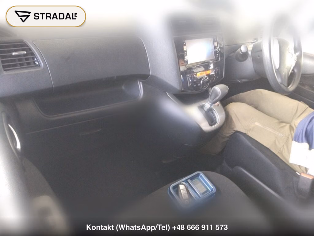 NISSAN SERENA 5D 20X S-HYBRID, miniaturka 4