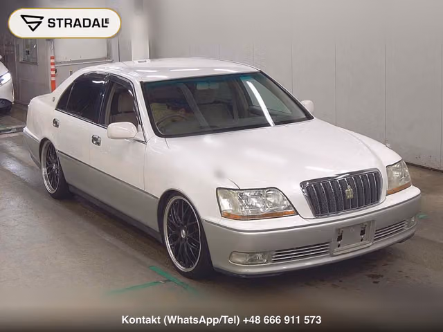 TOYOTA CROWN MAJESTA 4D 3.0A TYPE 2000, samochód z aukcji Japonii