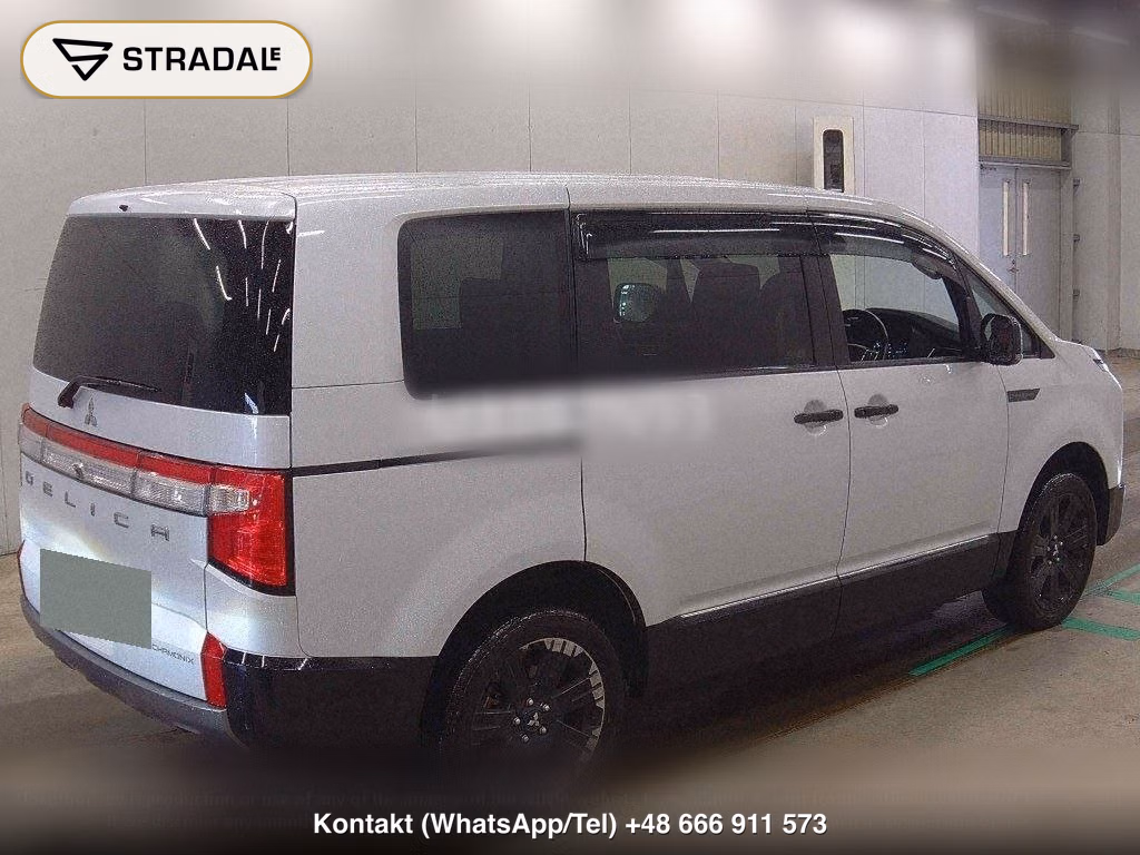 MITSUBISHI DELICA D:5 4WD CHAMONIX, miniaturka 6