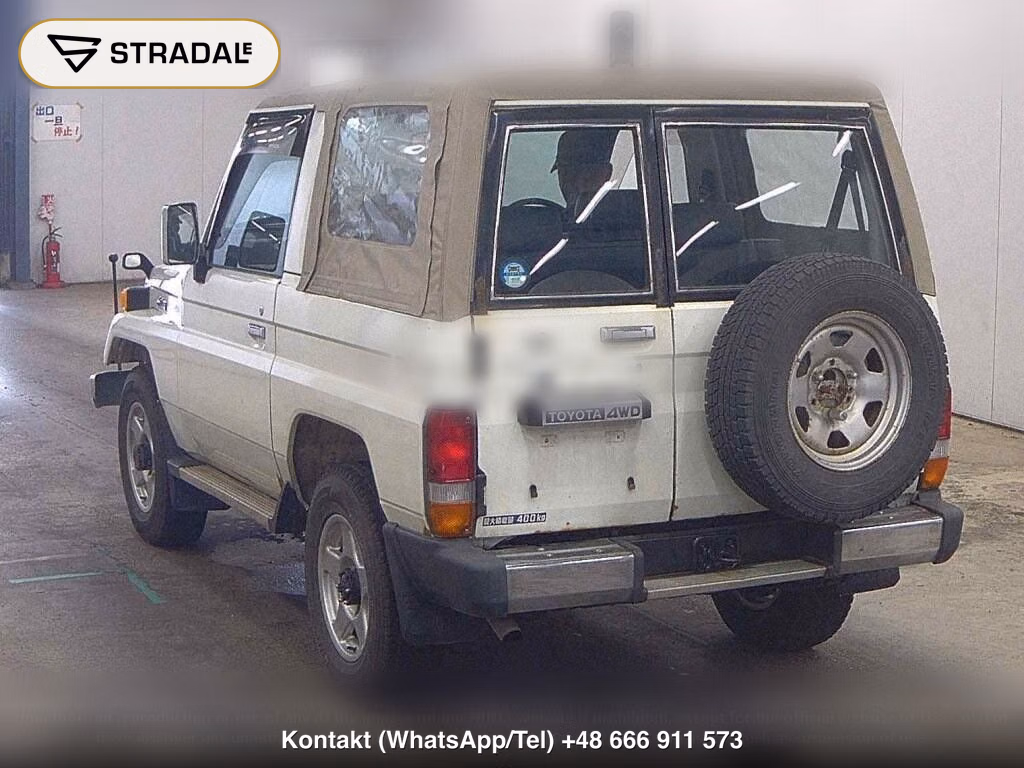 TOYOTA LAND CRUISER 70 3D 4WD LX, miniaturka 3