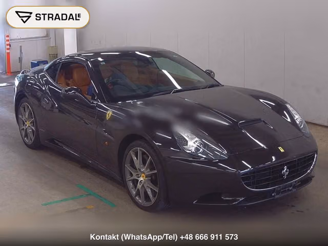 FERRARI CALIFORNIA BASE GRADE 2011, samochód z aukcji Japonii