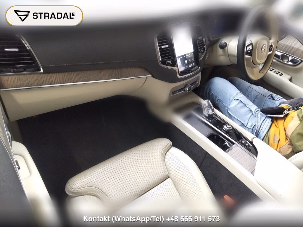 VOLVO XC90 4WD ULTIMATE B6 AWD, miniaturka 4