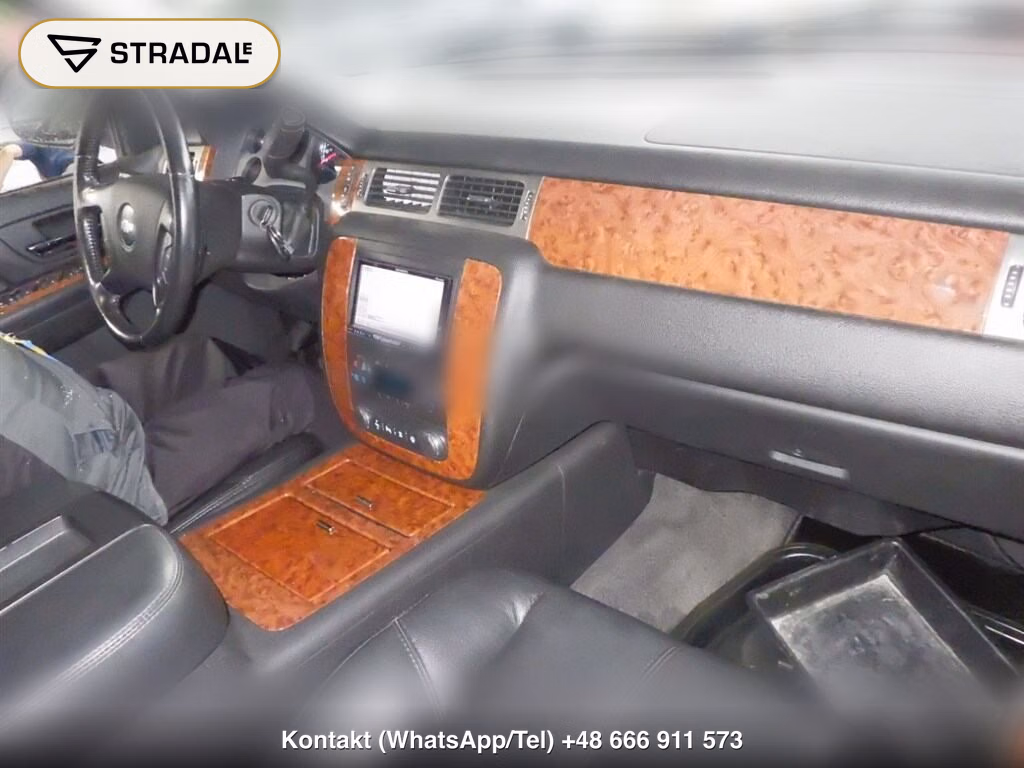 CHEVROLET SUBURBAN 4WD LTZ, miniaturka 4
