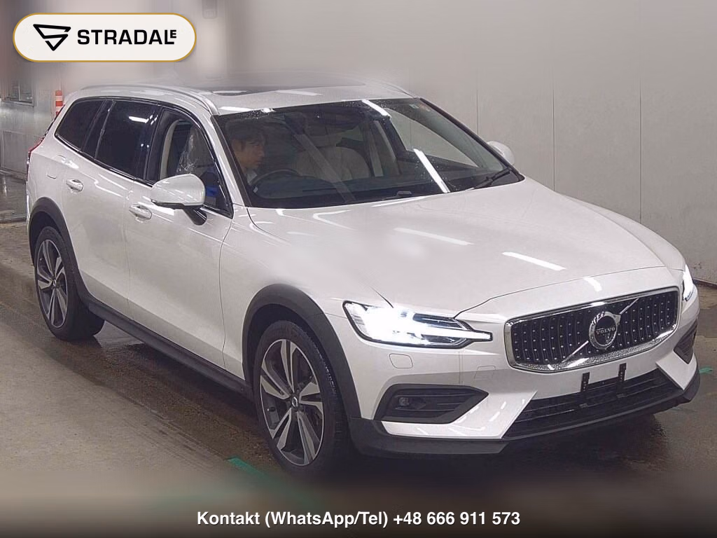 VOLVO V60 4WD CROSS COUNTRY B5 AWD PRO 2021, aukcja z Japonii, zdjęcie 1
