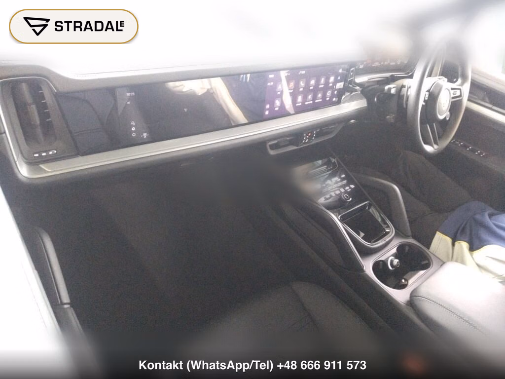 PORSCHE CAYENNE 4WD BASE GRADE, miniaturka 4