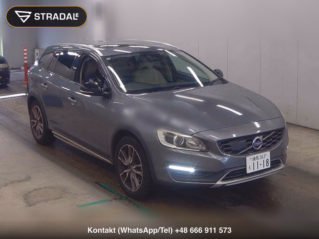 VOLVO V60 CROSS COUNTRY D4 CLASSIC 2017, aukcja z Japonii, zdjęcie 1