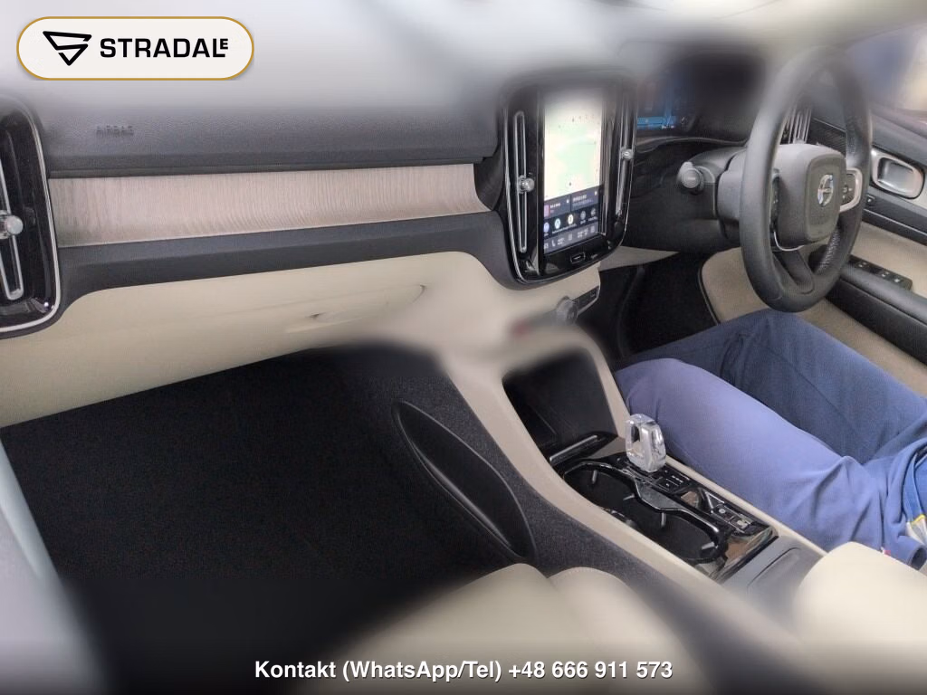 VOLVO XC40 4WD ULTIMATE B4 AWD, miniaturka 4