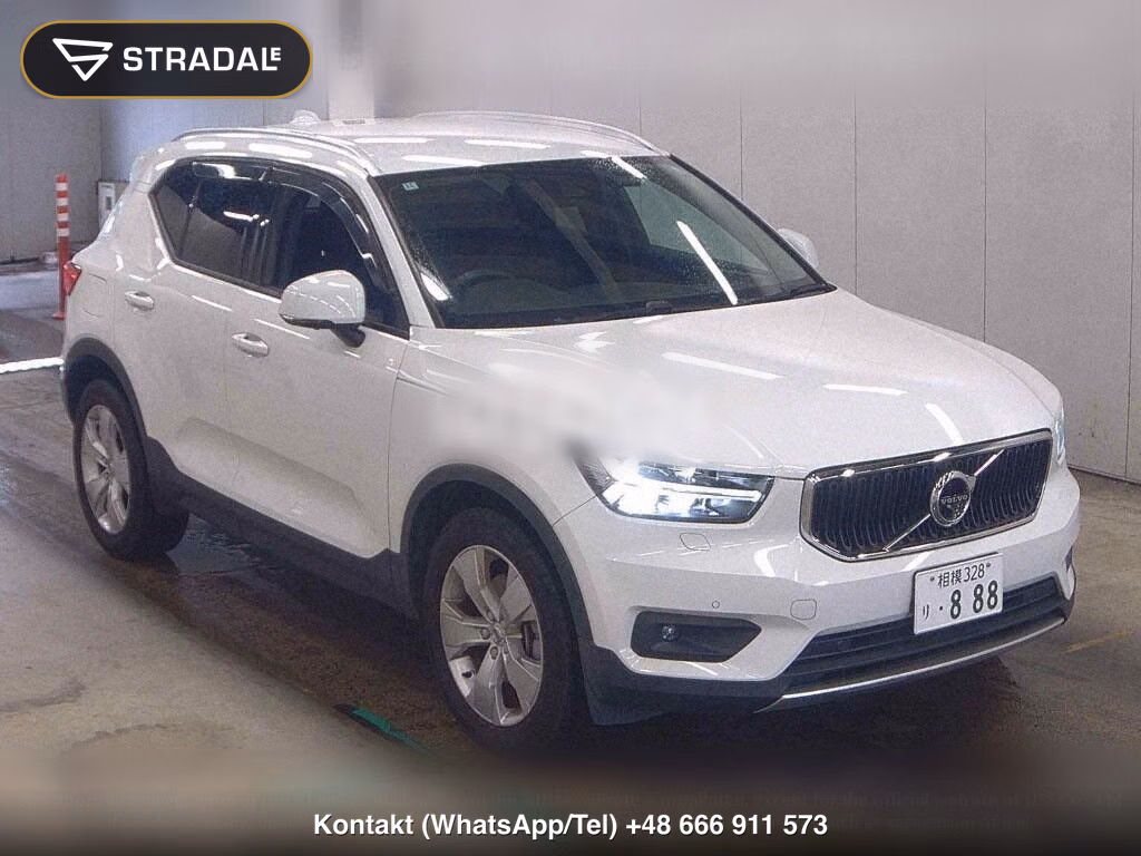 VOLVO XC40 B4 MOMENTUM, miniaturka 2