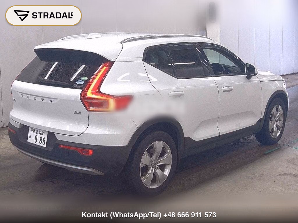 VOLVO XC40 B4 MOMENTUM, miniaturka 6