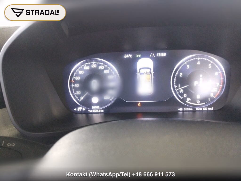 VOLVO XC40 B4 MOMENTUM, miniaturka 7