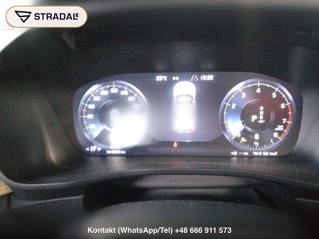 VOLVO XC40 4WD B4 AWD MOMENTUM, miniaturka 7