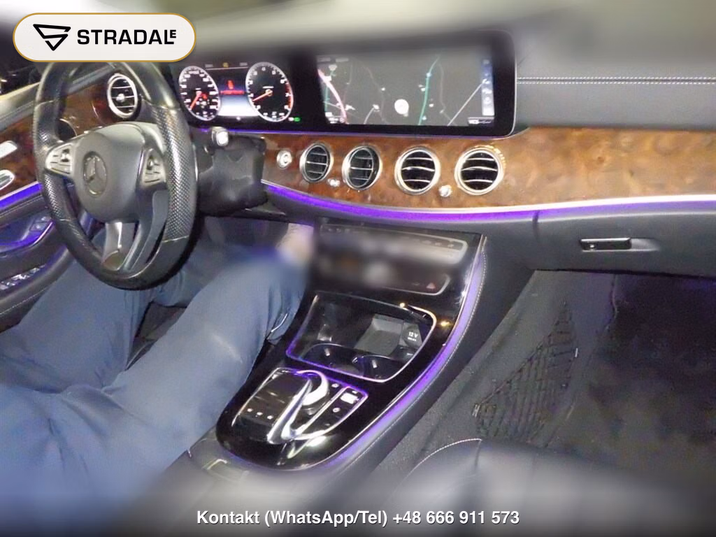 MERCEDES BENZ E-CLASS 4D 4WD E400 4MATIC EXCLUSIVE, miniaturka 4