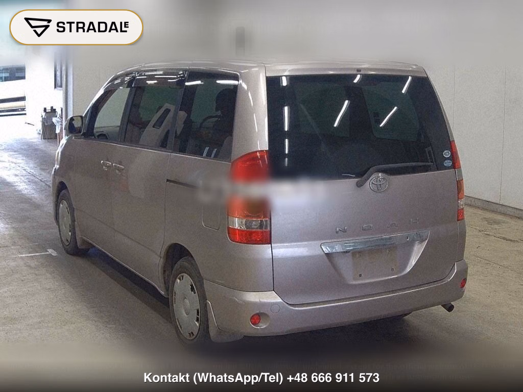 TOYOTA NOAH X, miniaturka 3