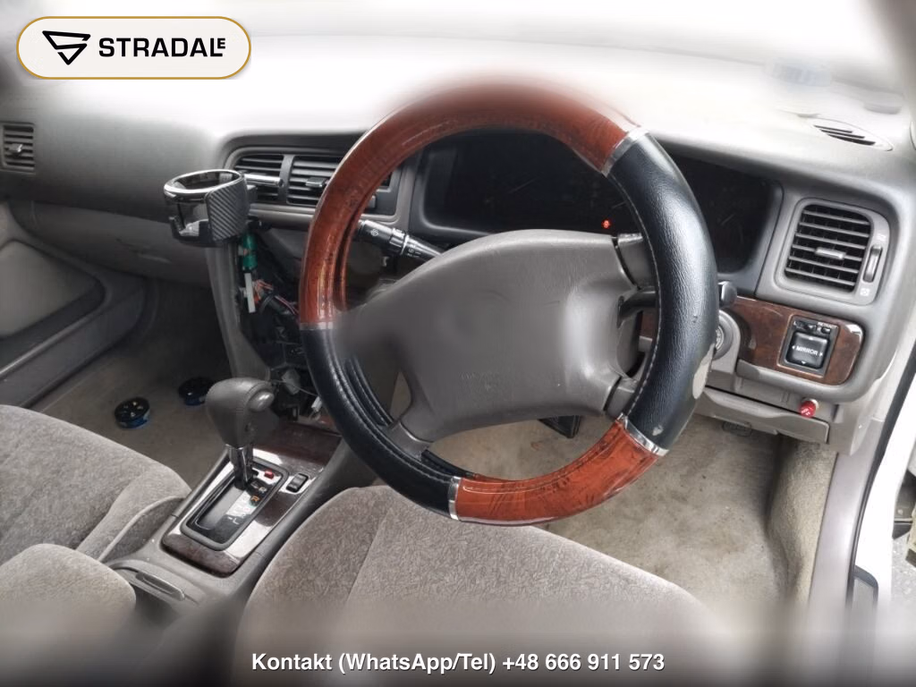 TOYOTA CRESTA 4D EXCEED, miniaturka 4
