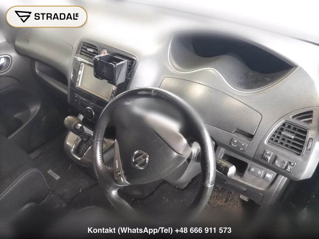 NISSAN SERENA 5D, miniaturka 4