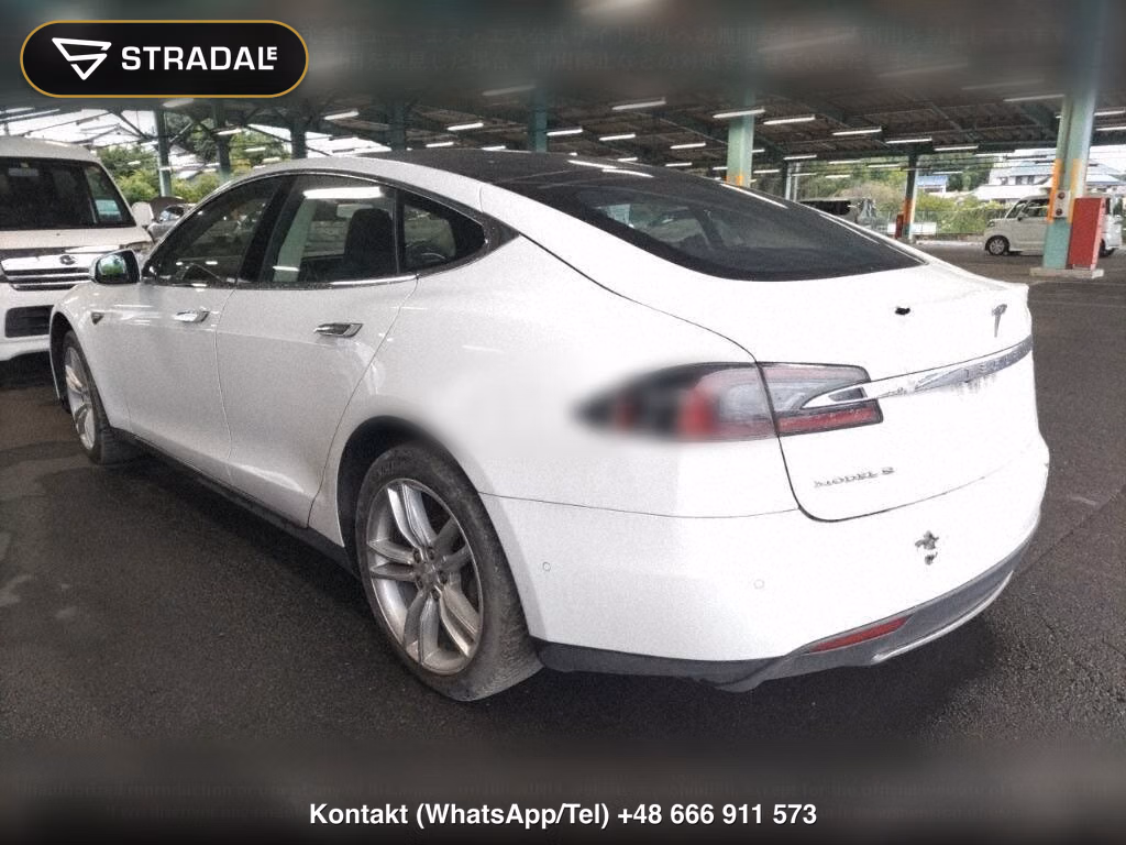 TESLA MODEL S, miniaturka 3