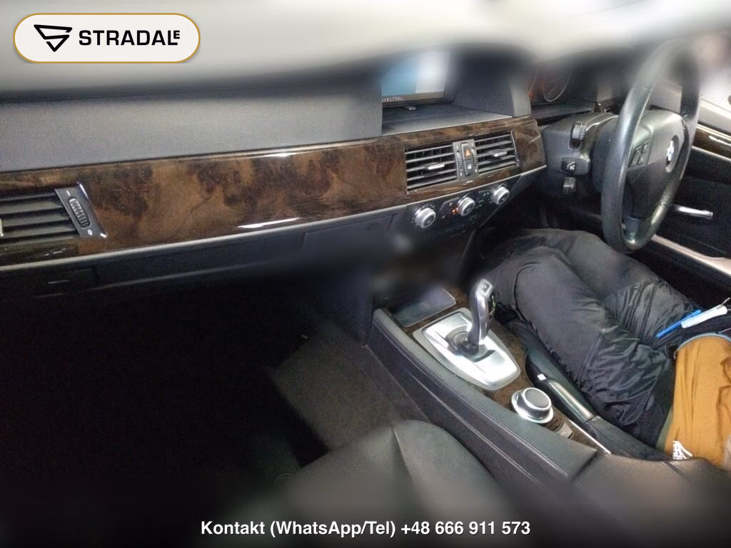 BMW 5 SERIES 4D 525I, miniaturka 4