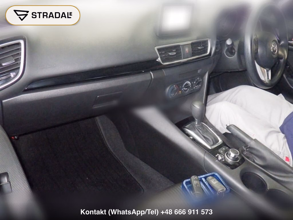 MAZDA AXELA SPORT 15C, miniaturka 4