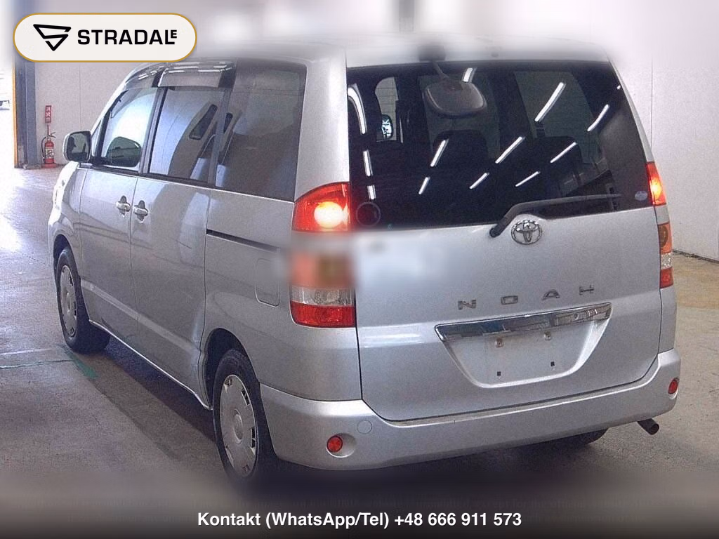 TOYOTA NOAH, miniaturka 3
