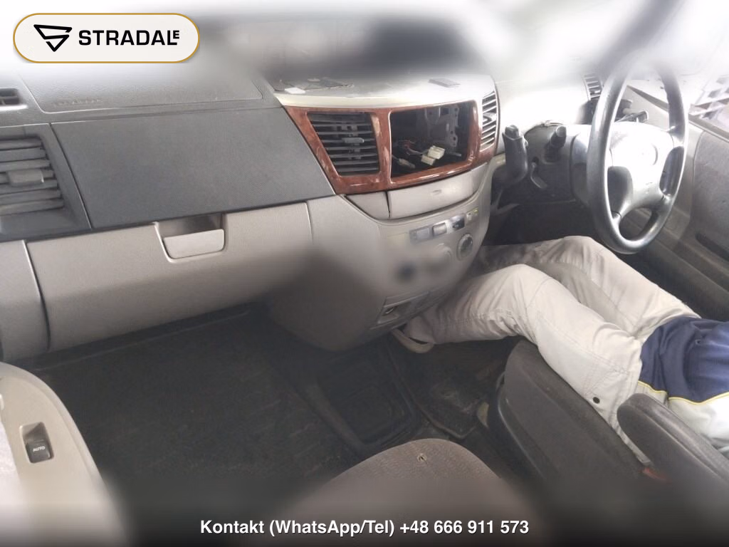 TOYOTA NOAH, miniaturka 4