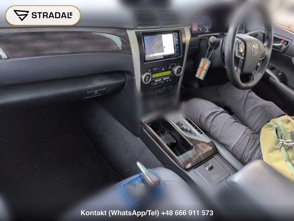 TOYOTA CAMRY 4D HYBRID G PACKAGE, miniaturka 4